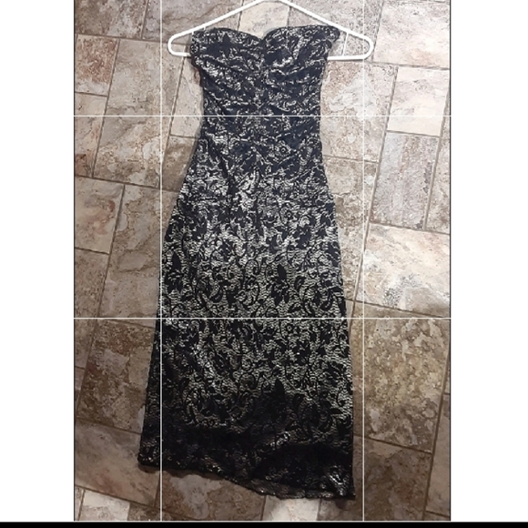 dresses - Picture 2 of 15